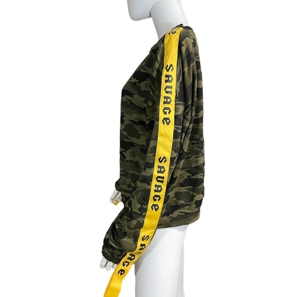Women’s Camo Green Savage Sweater
New - Picture 4 of 8